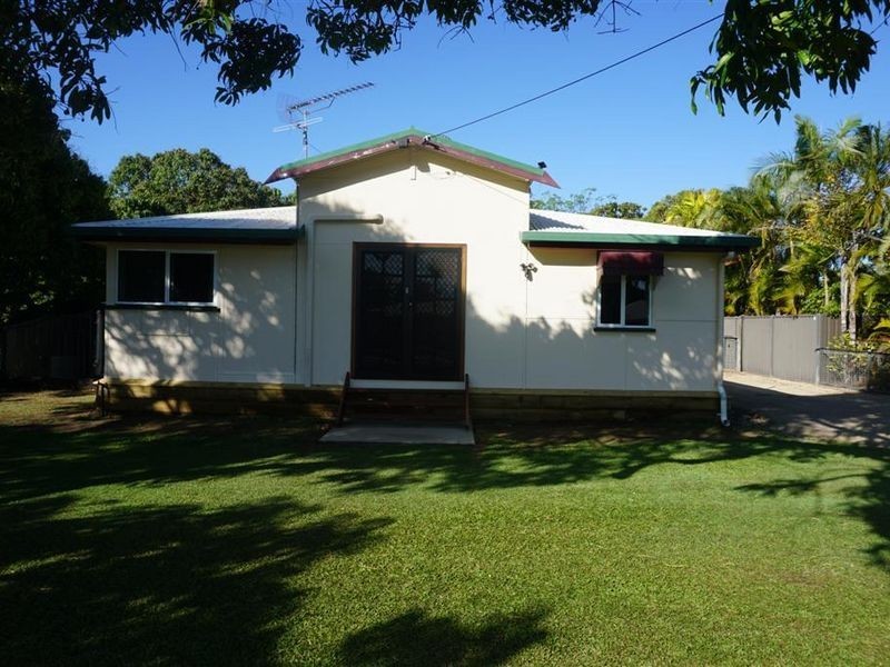 28 Tracey Street, Bowen QLD 4805