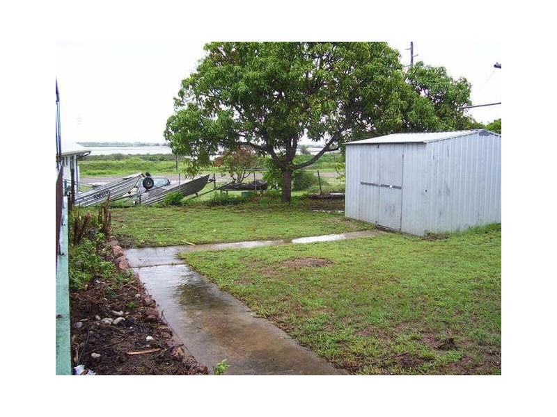 98 Kennedy Street, Bowen QLD 4805