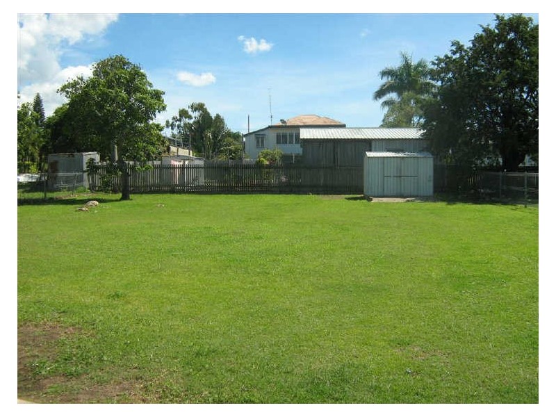 56 Poole Street, Bowen QLD 4805
