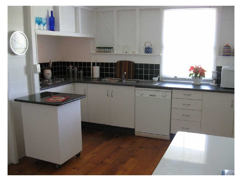 55 Livingstone Street, Bowen QLD 4805