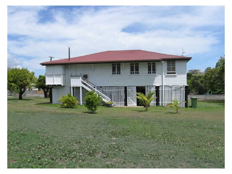 55 Livingstone Street, Bowen QLD 4805