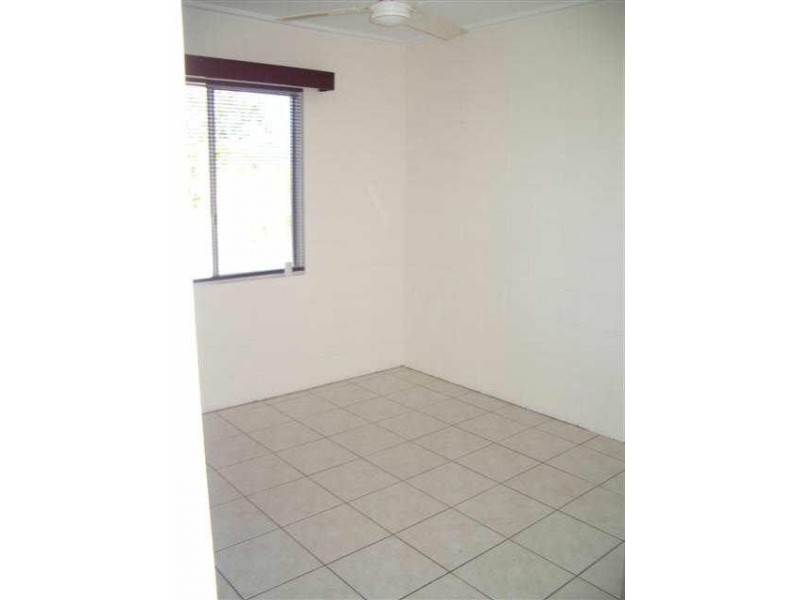 2 Baxter Avenue, BRISK BAY, Bowen QLD 4805