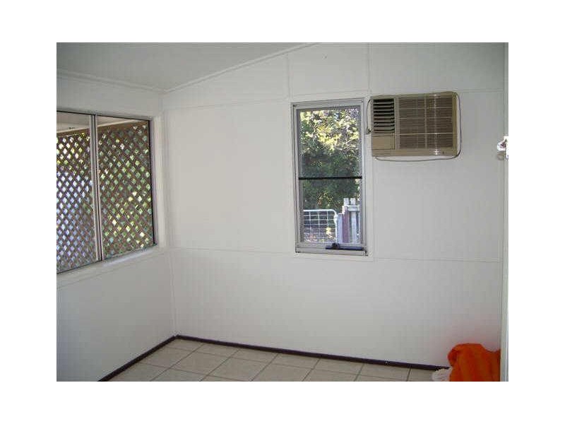 2 Baxter Avenue, BRISK BAY, Bowen QLD 4805