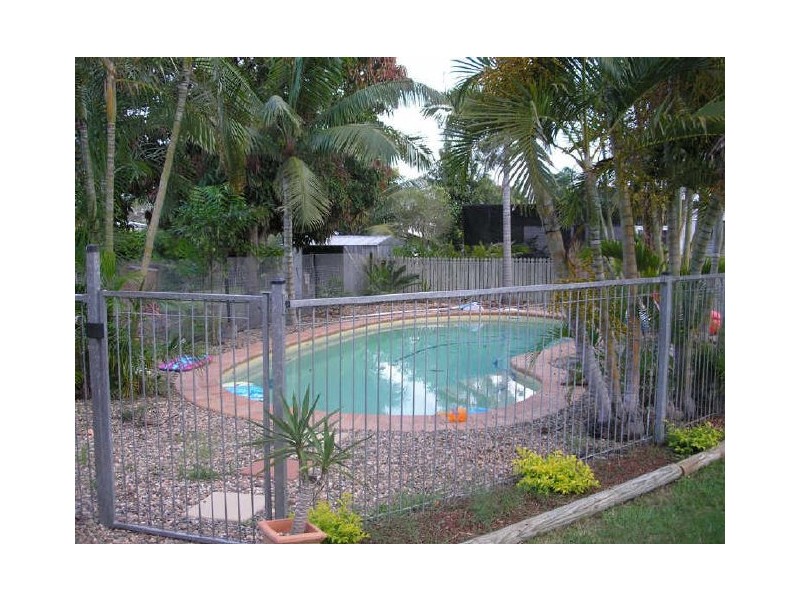 65 Poole Street, Bowen QLD 4805