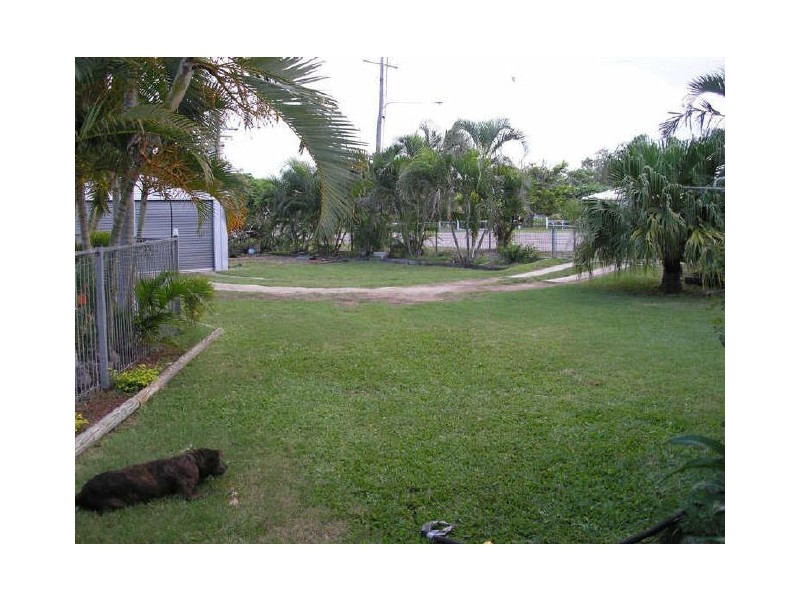 65 Poole Street, Bowen QLD 4805