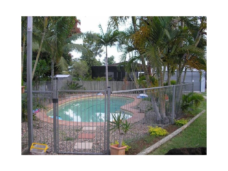 65 Poole Street, Bowen QLD 4805