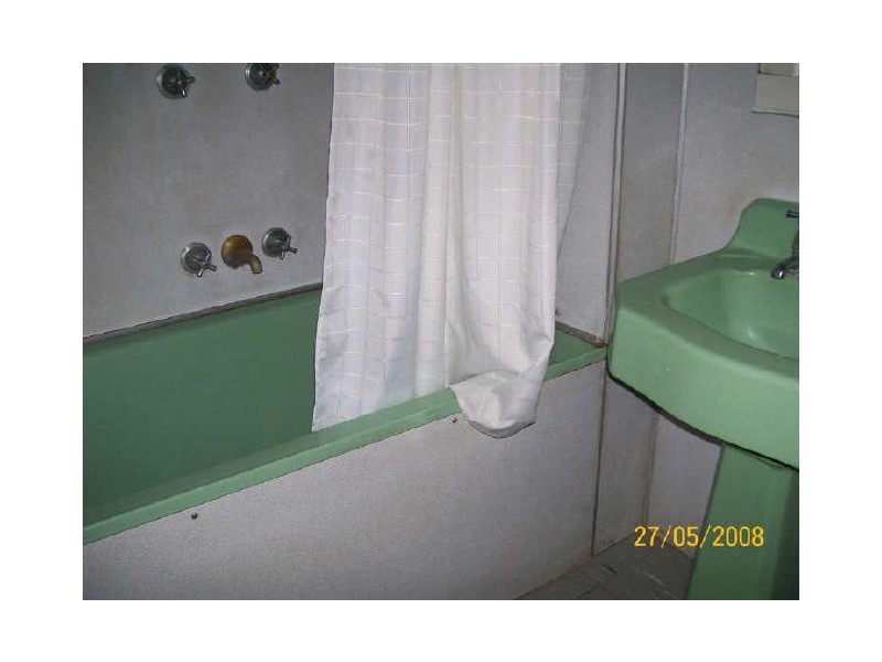 9 Poole Street, Bowen QLD 4805