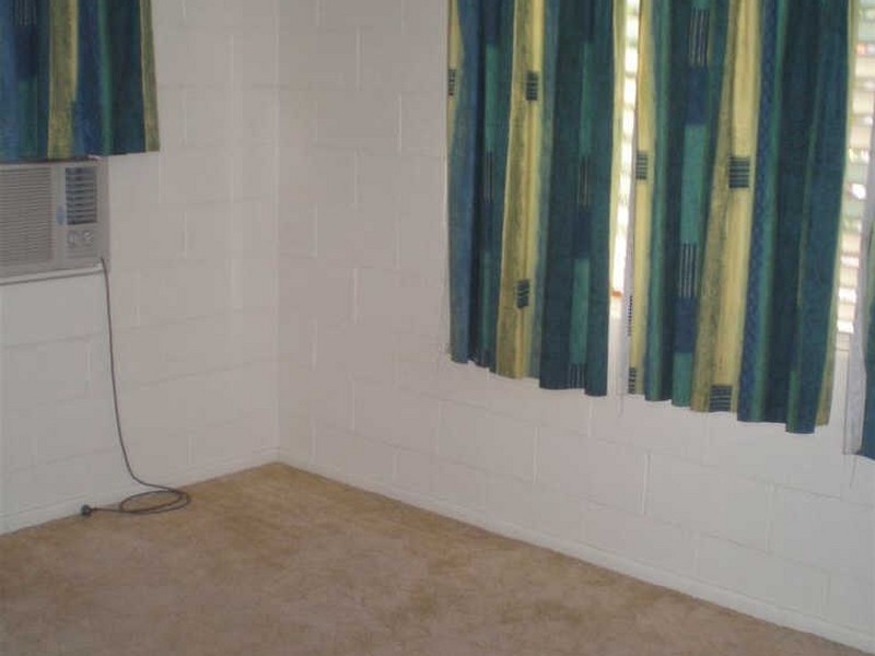 118 Powell Street, Bowen QLD 4805