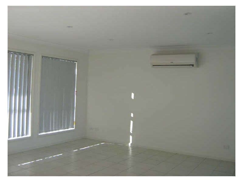 2/2 Cullen Close, Bowen QLD 4805