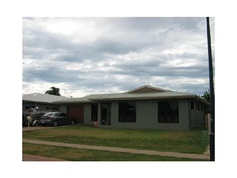 21 Kirkpatrick Court, Bowen QLD 4805
