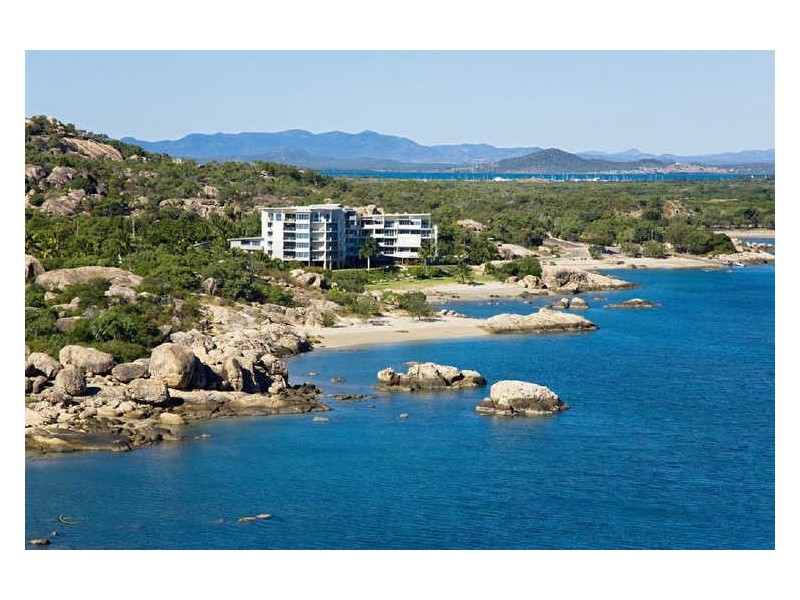 Apartment 12/2b Horseshoe Bay Road, Bowen QLD 4805