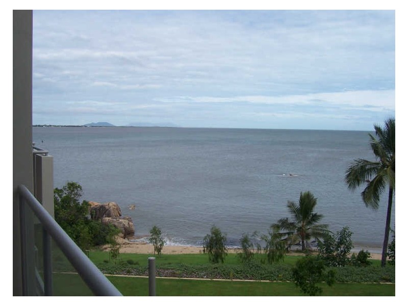 Apartment 12/2b Horseshoe Bay Road, Bowen QLD 4805