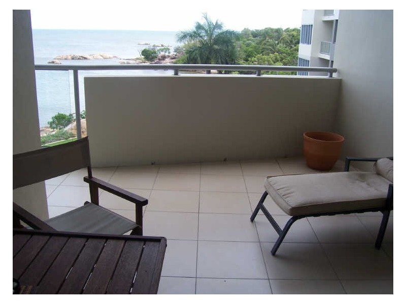 Apartment 12/2b Horseshoe Bay Road, Bowen QLD 4805