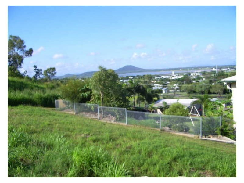 13 Pilcher Place, Bowen QLD 4805