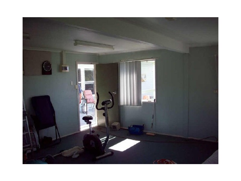 24 Pantall Street, Bowen QLD 4805