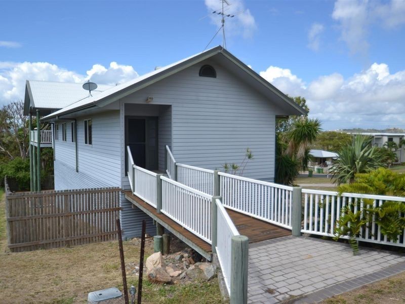 5 Poinciana Drive, Bowen QLD 4805