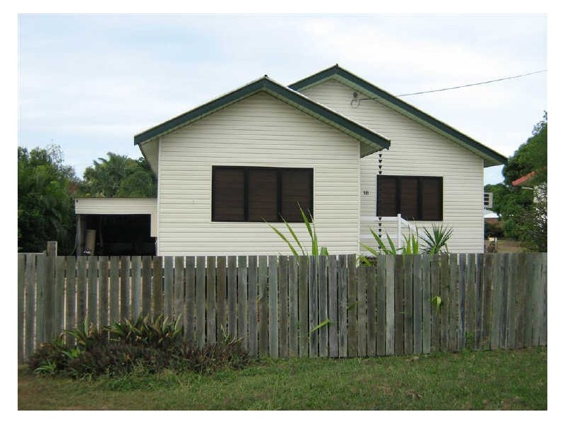 18 Gilbert Street, Bowen QLD 4805