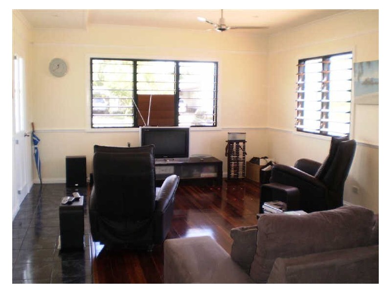 18 Gilbert Street, Bowen QLD 4805