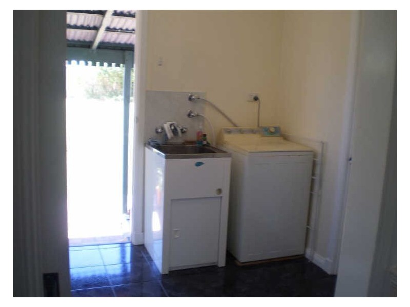 18 Gilbert Street, Bowen QLD 4805
