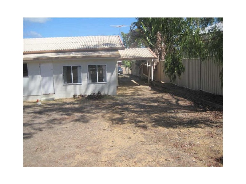9 Livingstone Street, Bowen QLD 4805