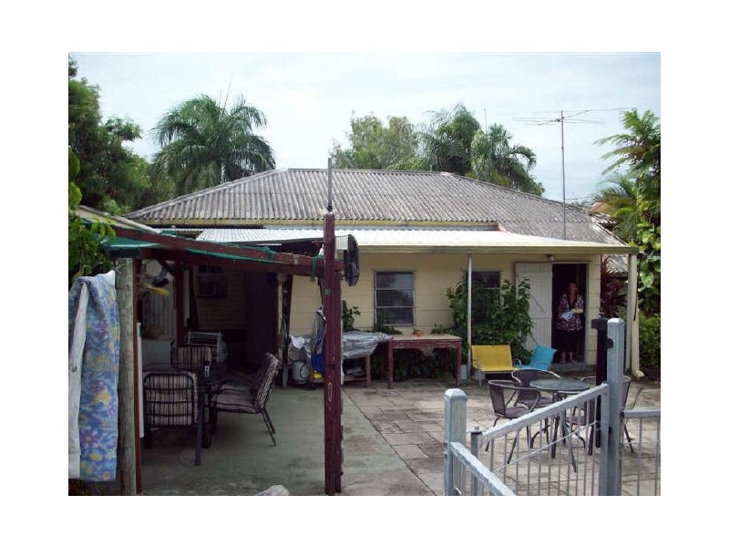 51 Reynolds Street, Bowen QLD 4805