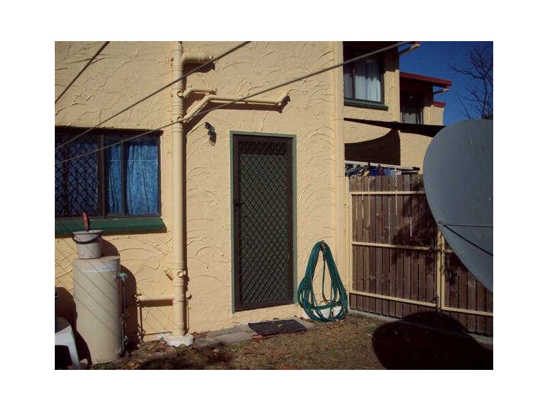 8/2A Powell Street, Bowen QLD 4805