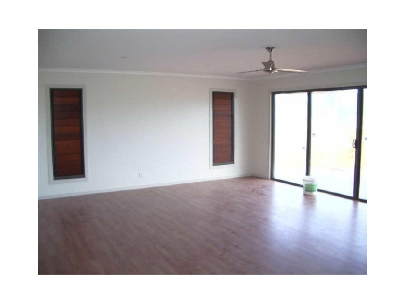 Villa 1/32 St Kilda Street, Bowen QLD 4805