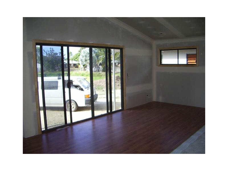 Villa 2/32 St Kilda Street, Bowen QLD 4805
