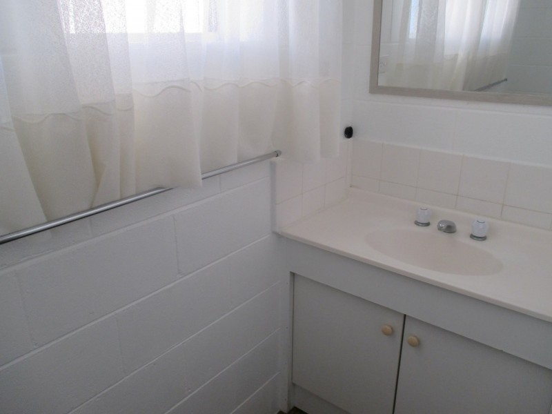 17 Casuarina Street, Bowen QLD 4805