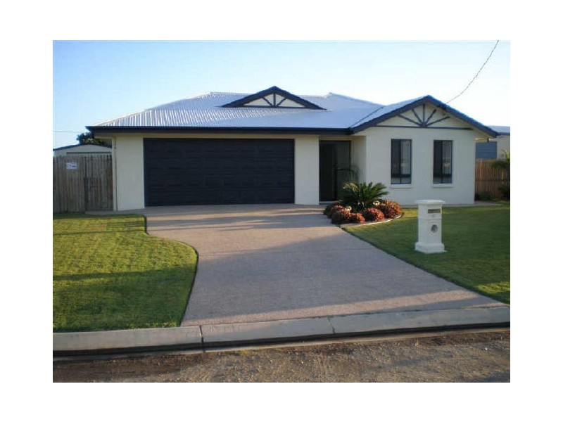 10 Schilling Court, Bowen QLD 4805