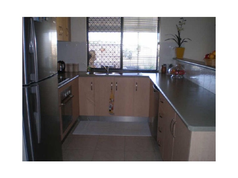 10 Schilling Court, Bowen QLD 4805
