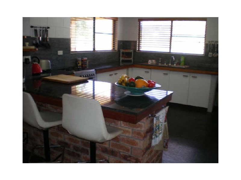 18502 Bruce Highway, Bowen QLD 4805