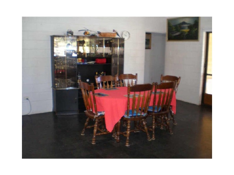 18502 Bruce Highway, Bowen QLD 4805