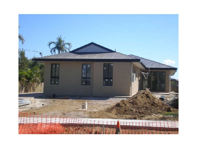 1/98 Williams Street, Bowen QLD 4805