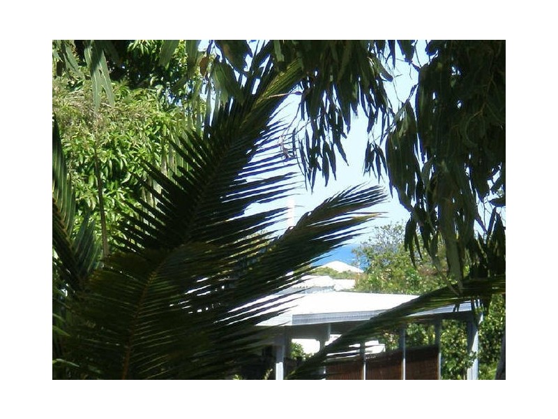 1/98 Williams Street, Bowen QLD 4805