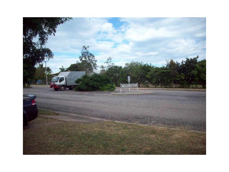 42 Kennedy Street, Bowen QLD 4805