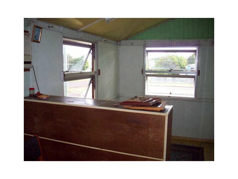 42 Kennedy Street, Bowen QLD 4805