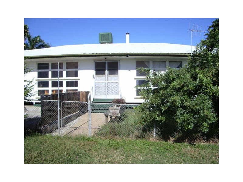 22 Third Avenue, Collinsville QLD 4804