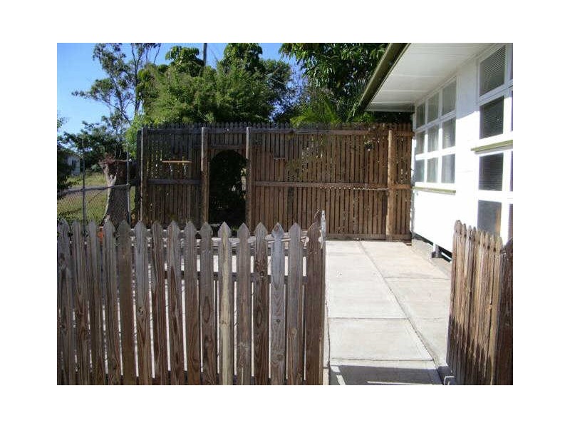 22 Third Avenue, Collinsville QLD 4804