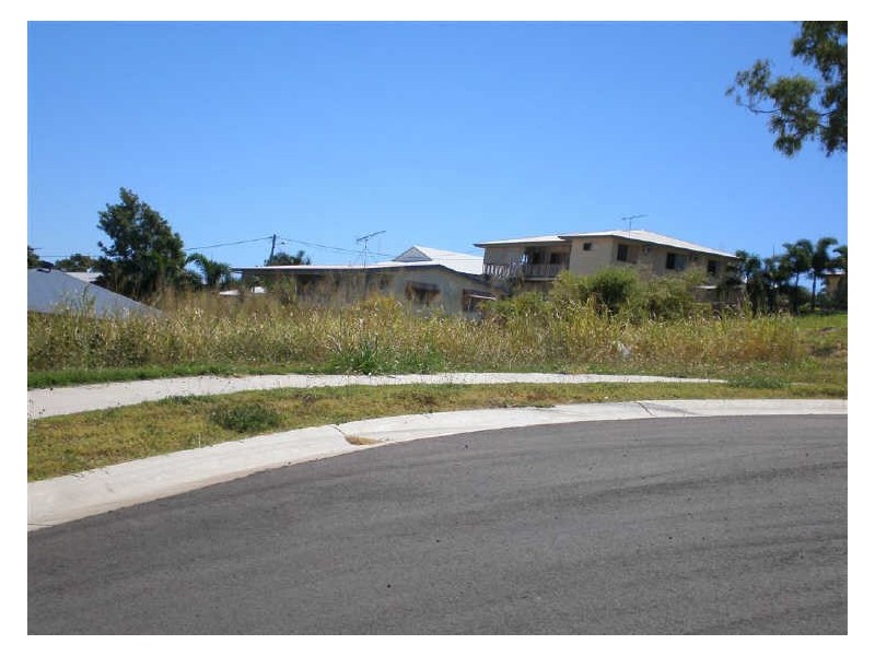 2 Honey Place, Bowen QLD 4805