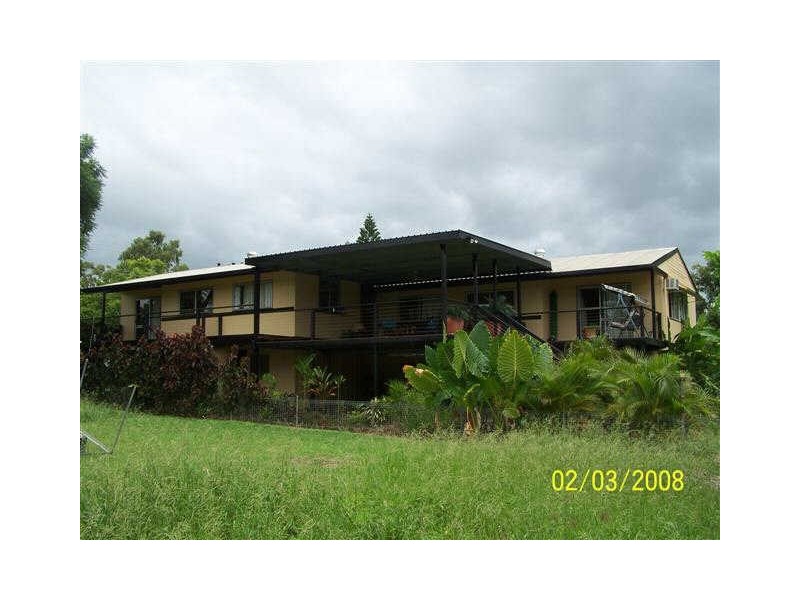 18 Seventh Avenue, Collinsville QLD 4804