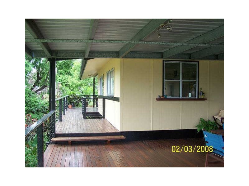 18 Seventh Avenue, Collinsville QLD 4804