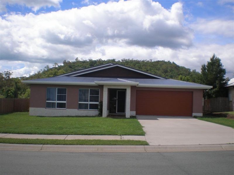 144 Ocean View Drive, Bowen QLD 4805