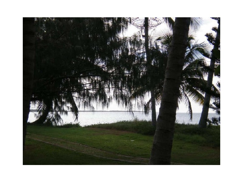 30 Horseshoe Bay Road, Bowen QLD 4805