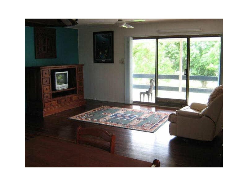 30 Horseshoe Bay Road, Bowen QLD 4805