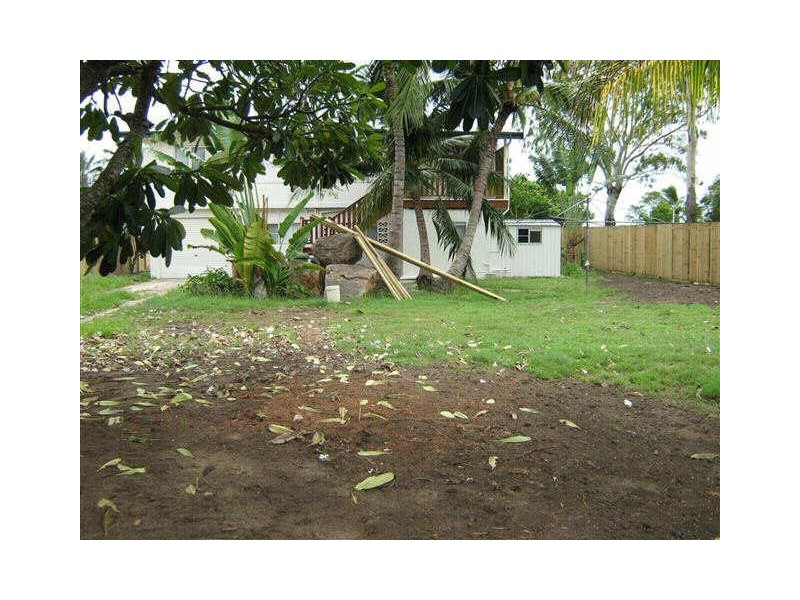 30 Horseshoe Bay Road, Bowen QLD 4805