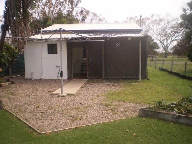 34 Creek Street, Bowen QLD 4805