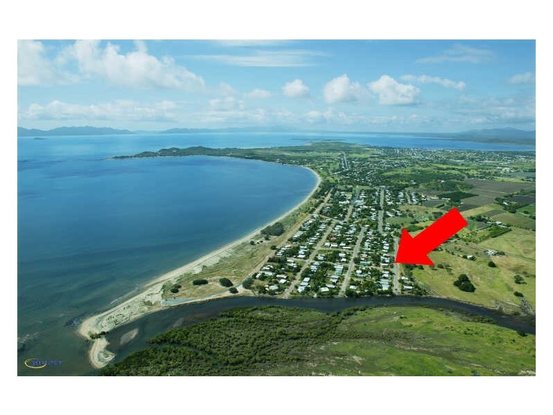 34 Creek Street, Bowen QLD 4805