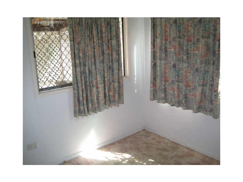 7 Gilbert Street, Bowen QLD 4805