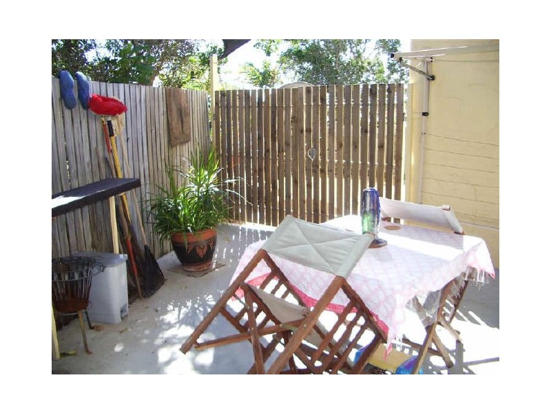 7/2a Powell Street, Bowen QLD 4805